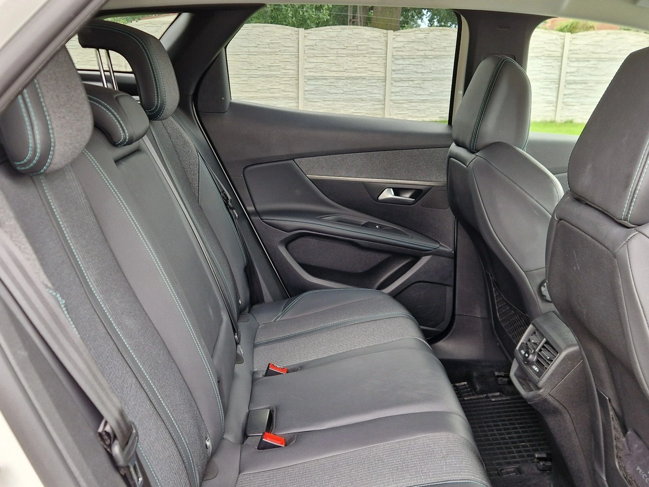 Peugeot 3008 - Zdjęcie 22