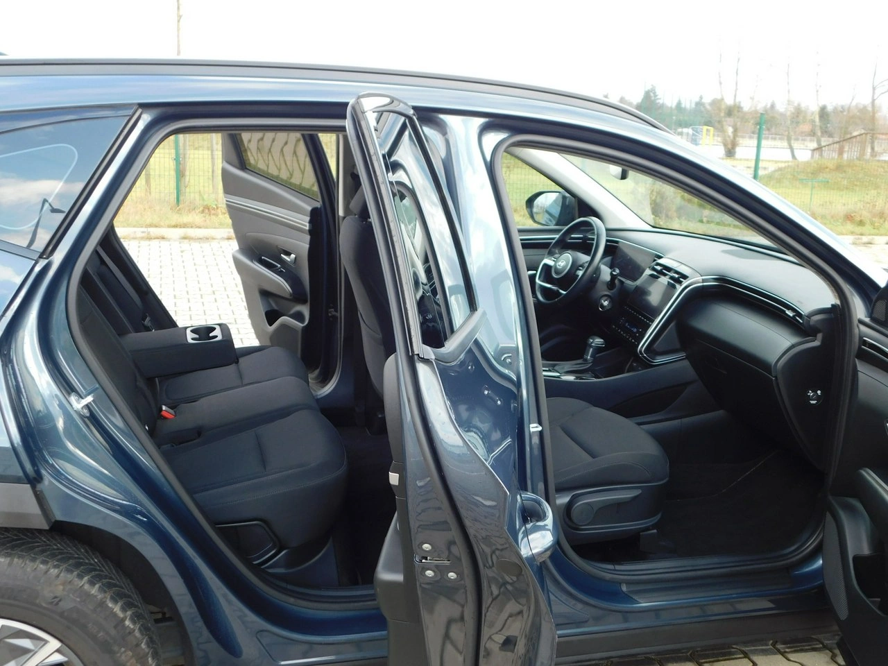 Hyundai Tucson - Zdjęcie 23