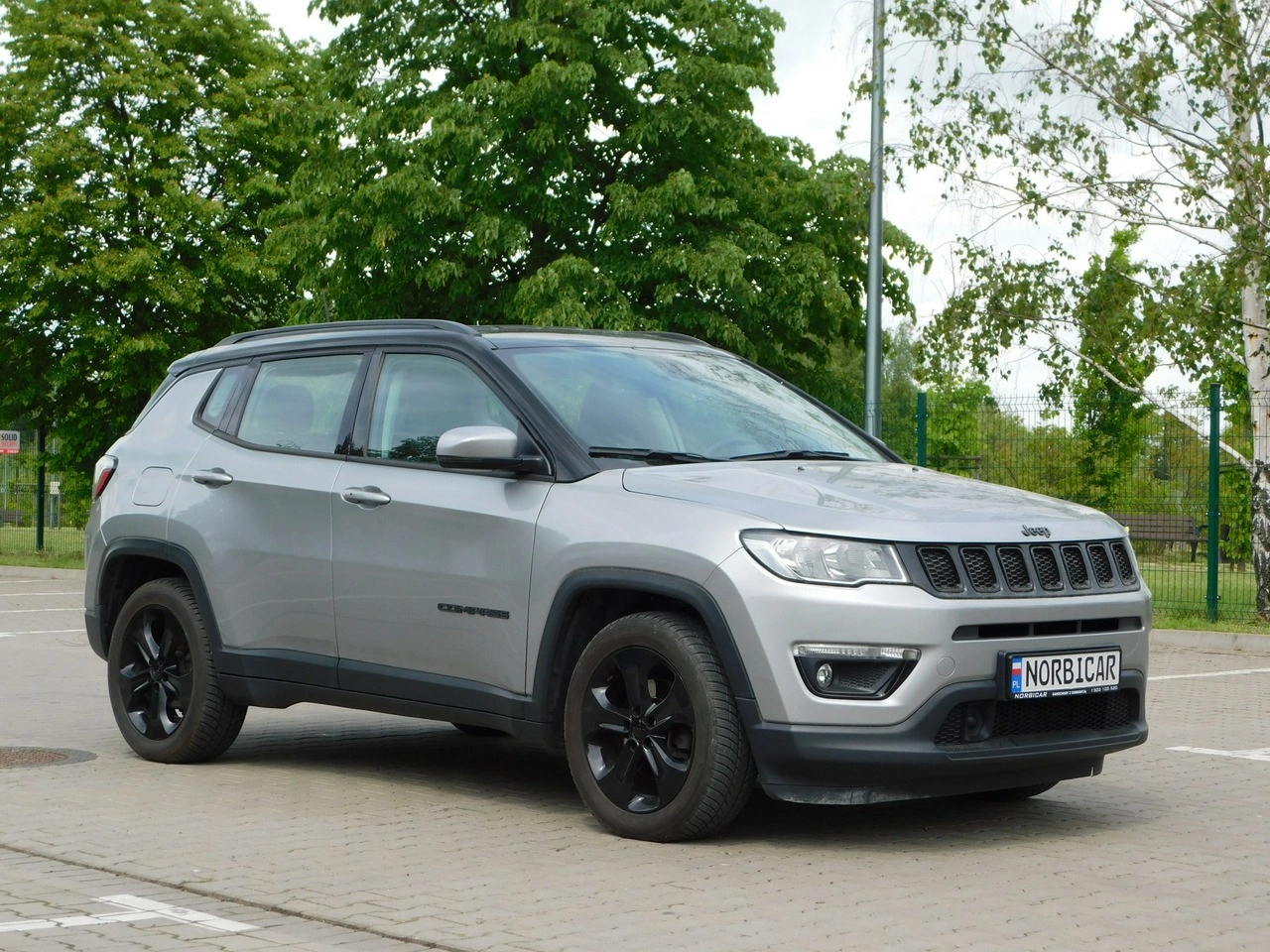 Jeep Compass - Zdjęcie 14
