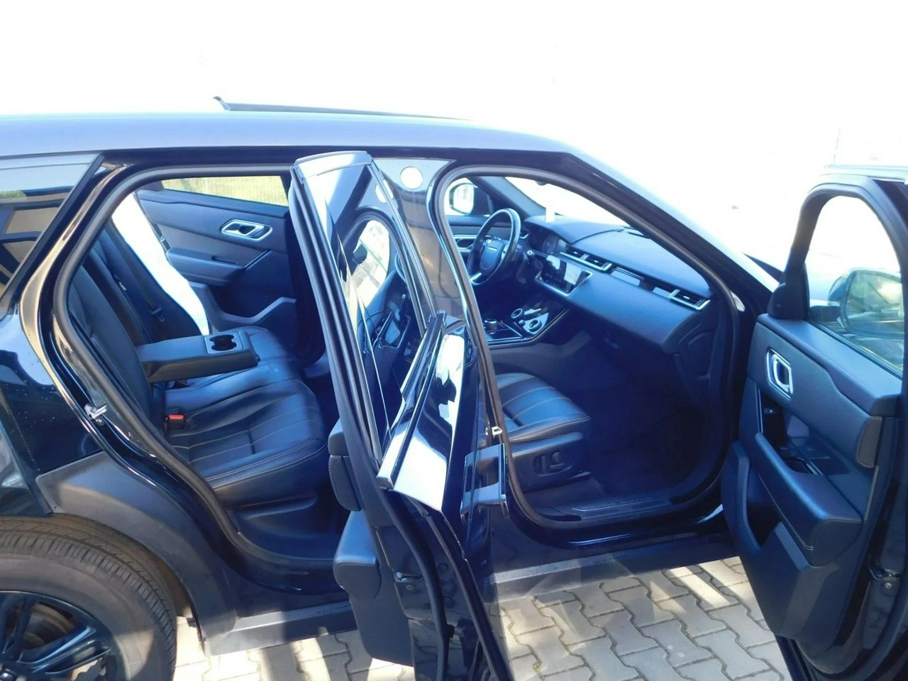 Land Rover Range Rover Velar - Zdjęcie 10