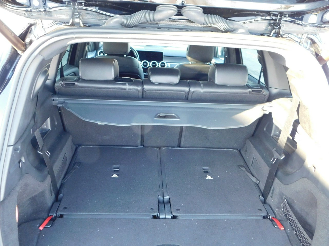 Mercedes GLB - Zdjęcie 9