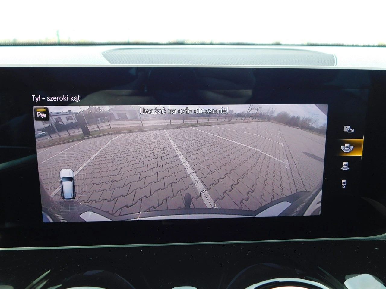 Mercedes GLB - Zdjęcie 12