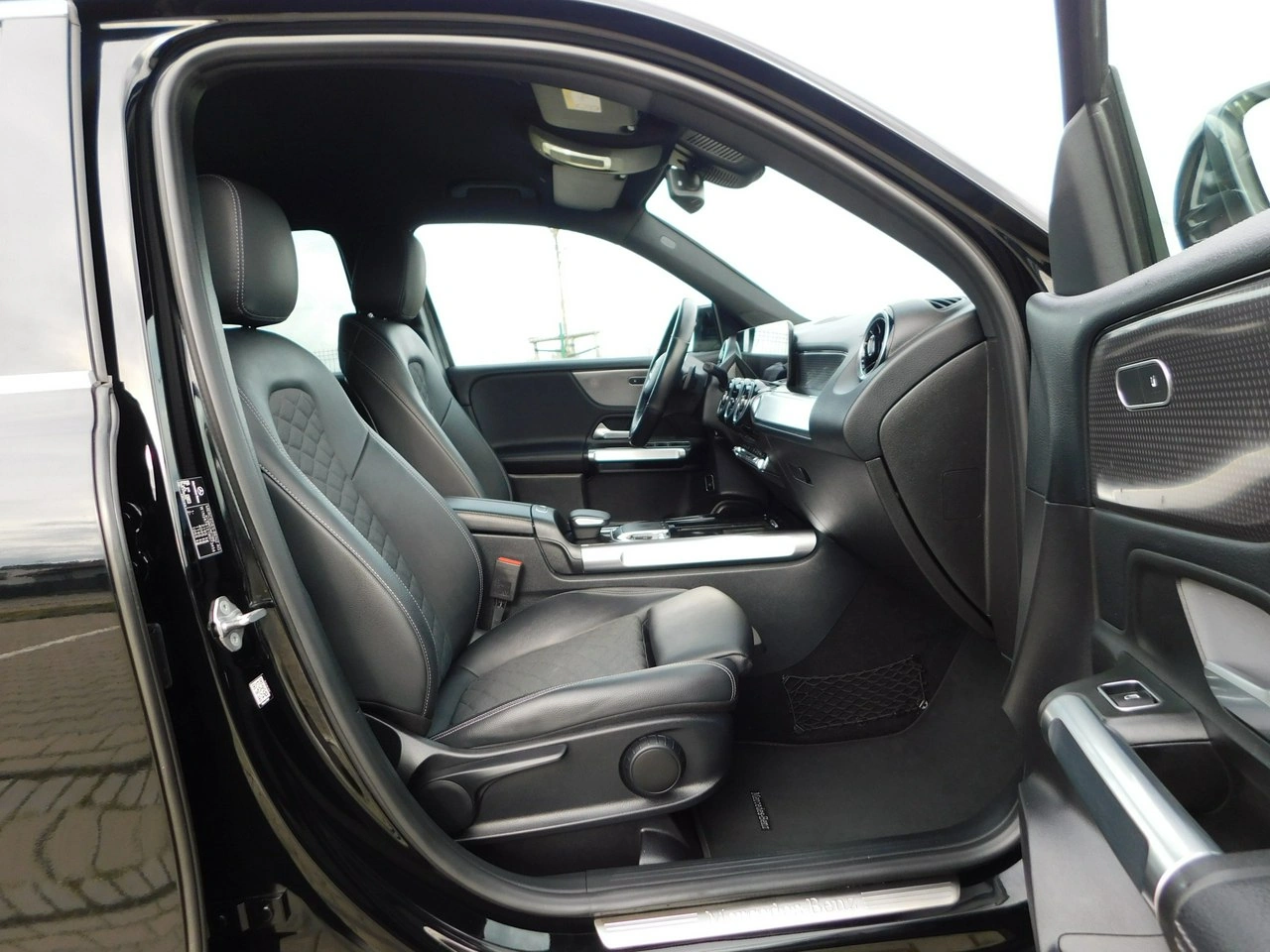 Mercedes GLB - Zdjęcie 6