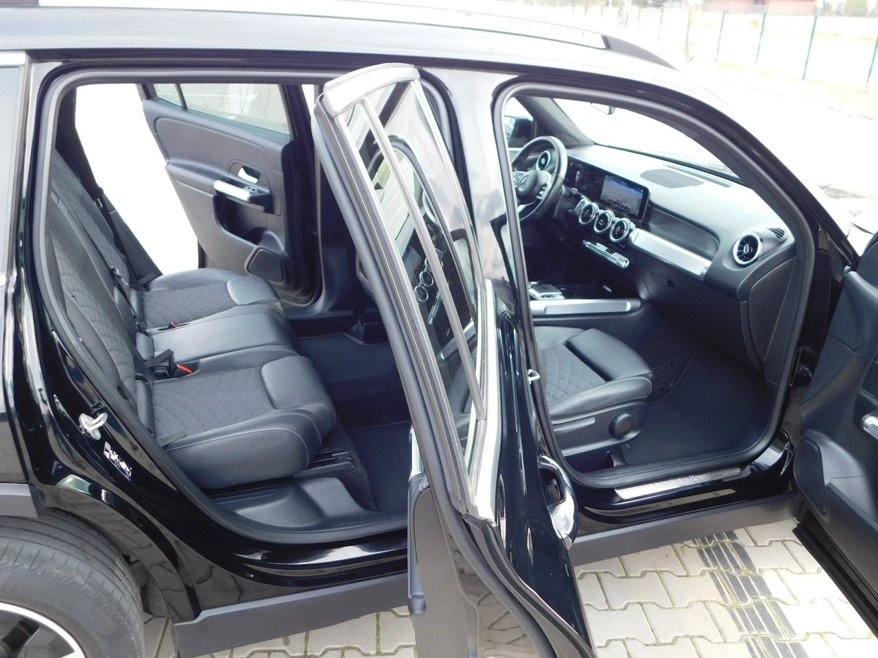 Mercedes GLB - Zdjęcie 7