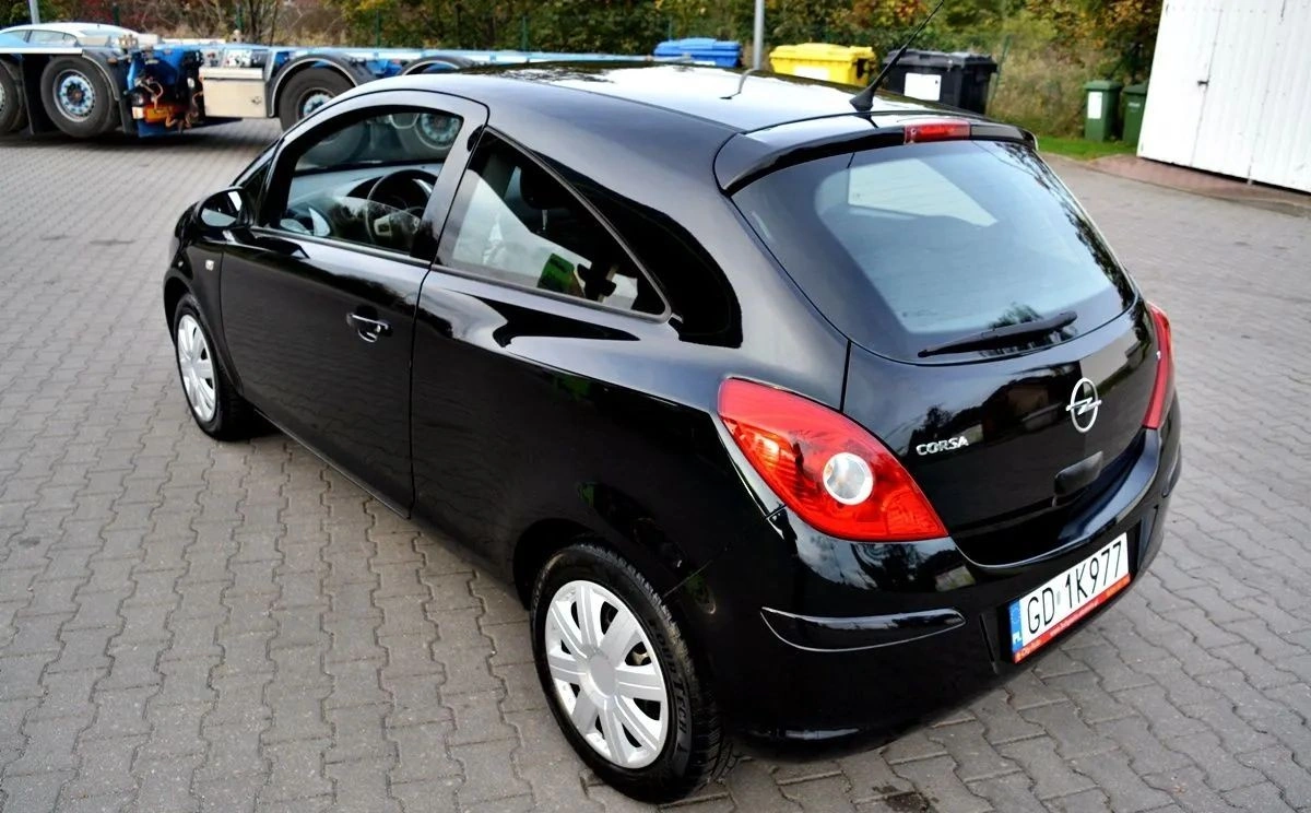 Opel Corsa - Zdjęcie 3
