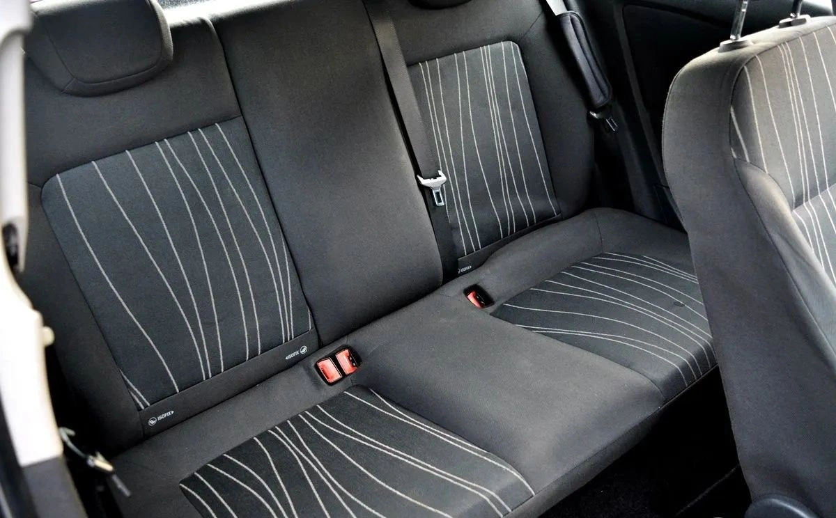 Opel Corsa - Zdjęcie 7