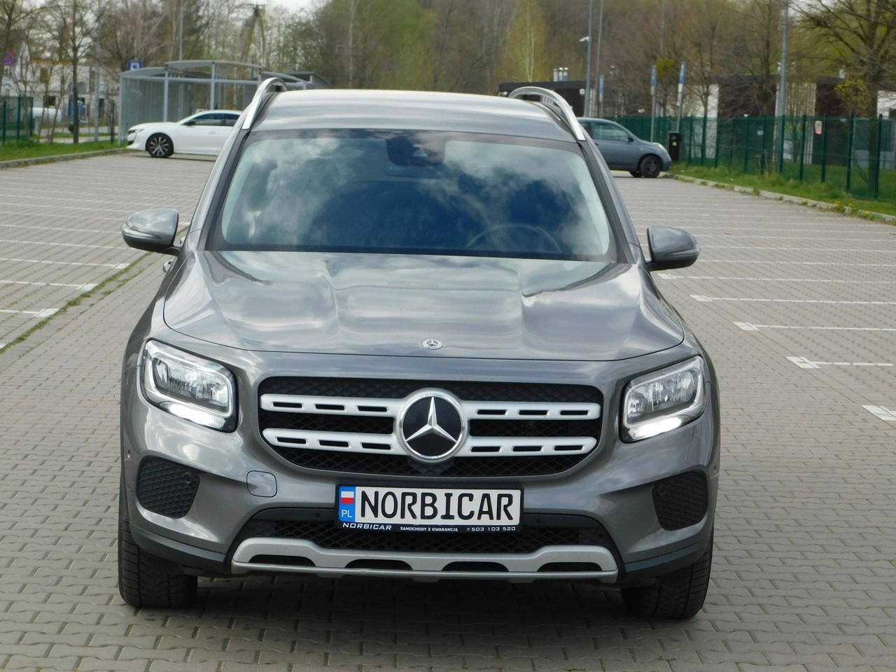 Mercedes GLB - Zdjęcie 1