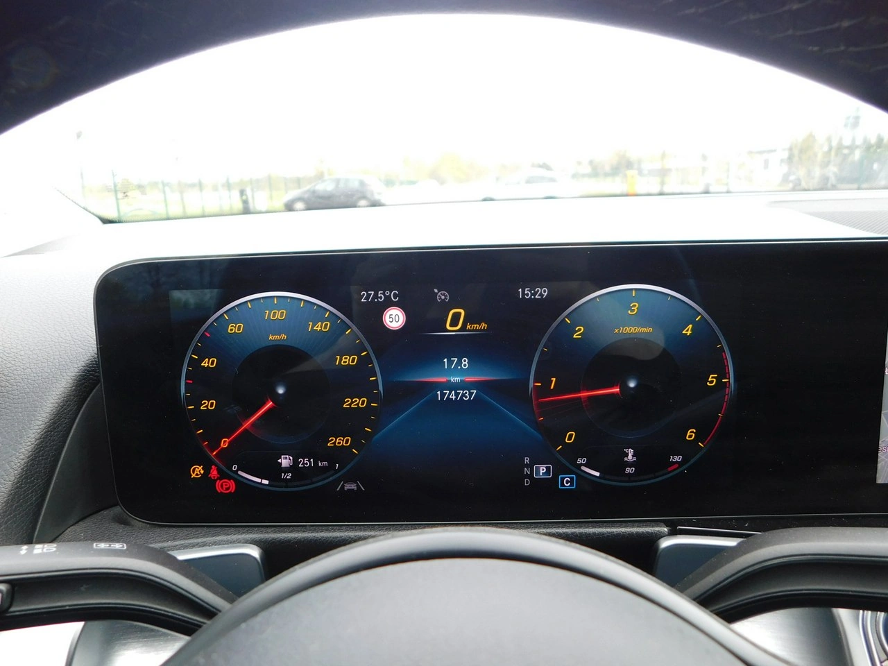 Mercedes GLB - Zdjęcie 8