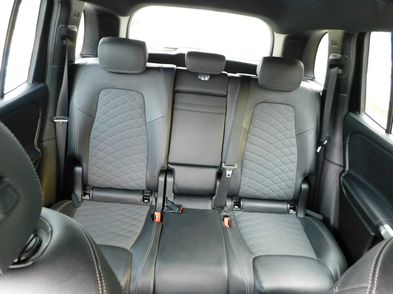 Mercedes GLB - Zdjęcie 4