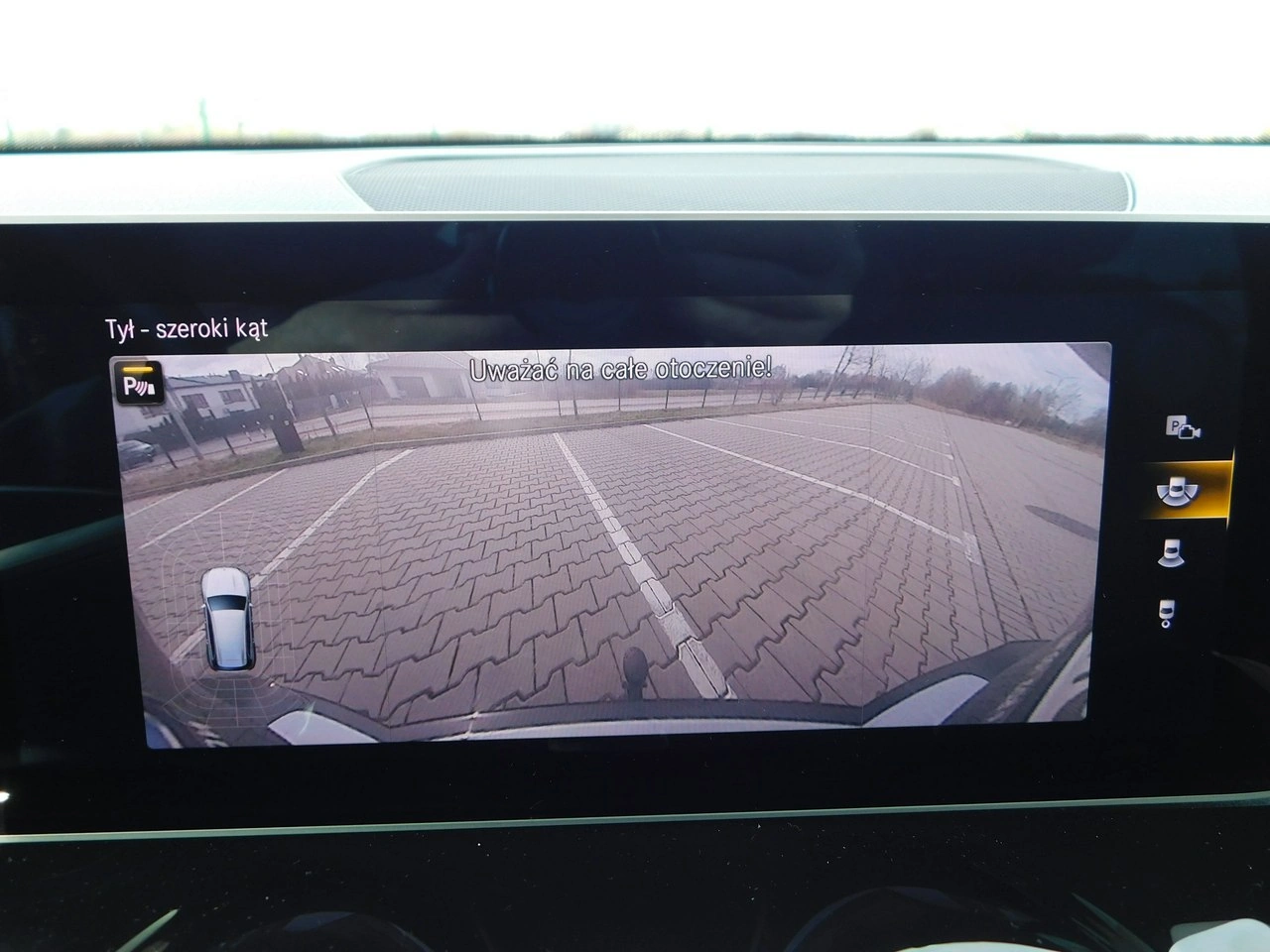 Mercedes GLB - Zdjęcie 9