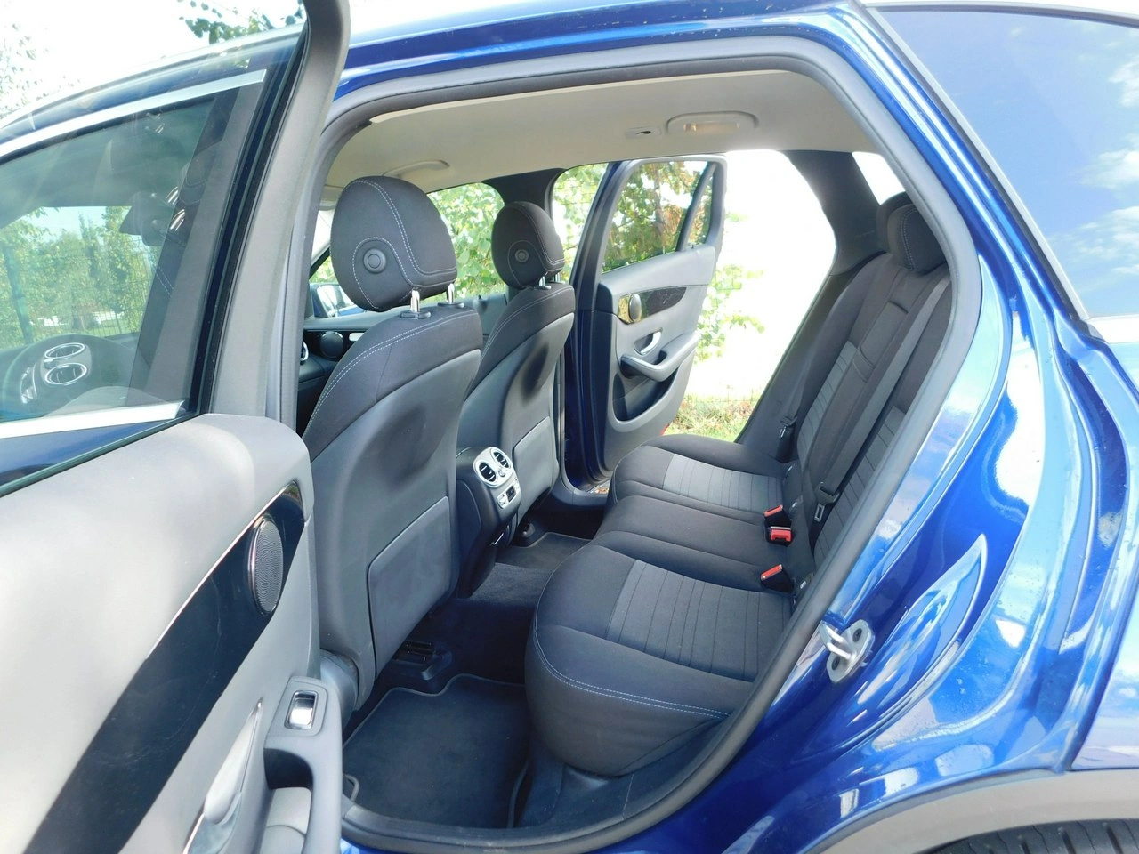 Mercedes GLC 200 - Zdjęcie 13