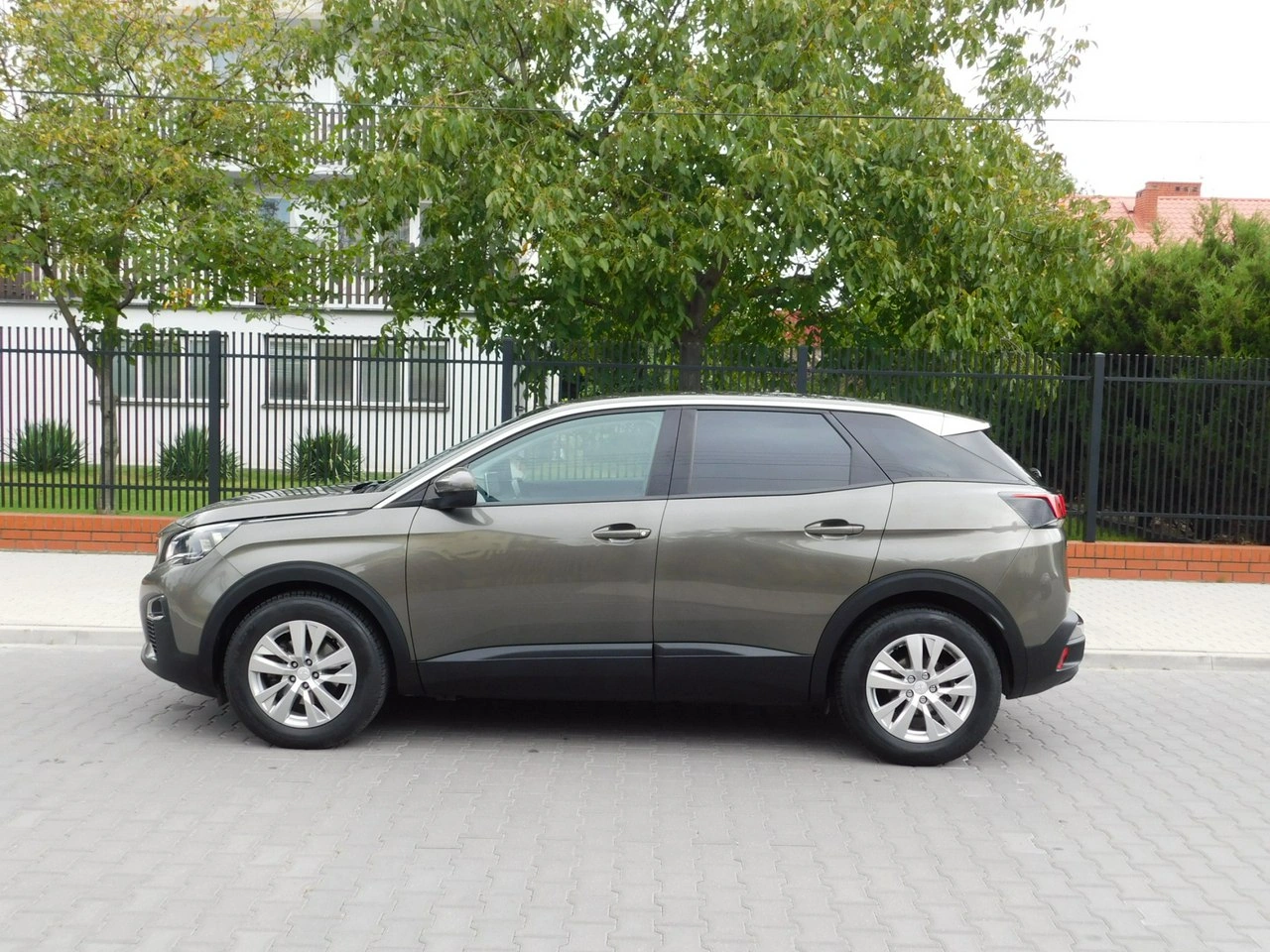 Peugeot 3008 - Zdjęcie 19