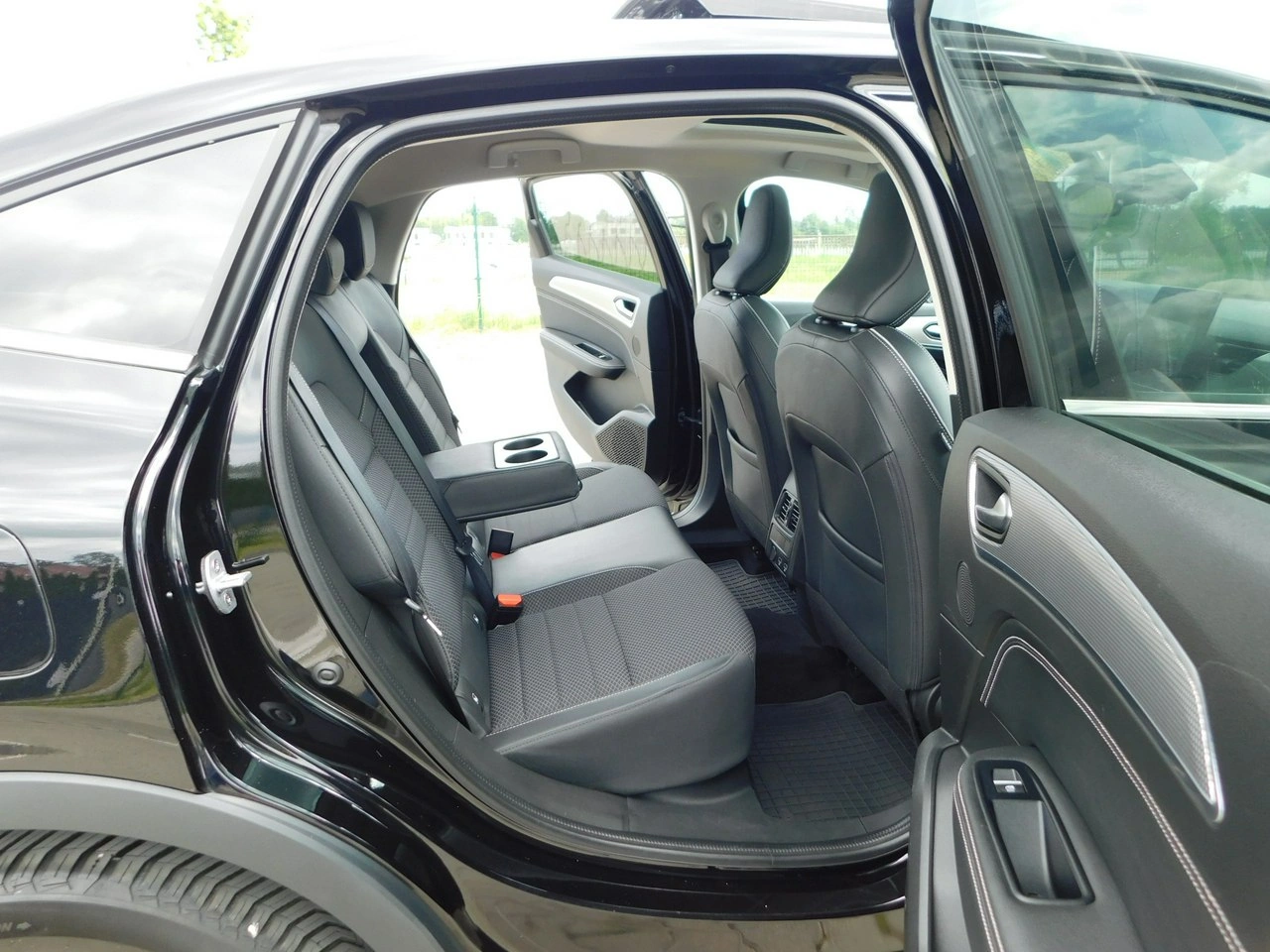 Renault Arkana - Zdjęcie 11