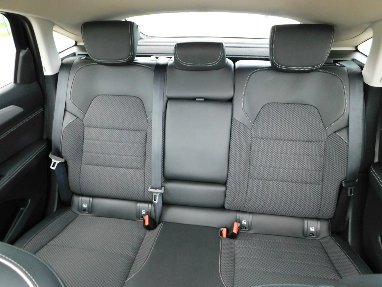 Renault Arkana - Zdjęcie 12