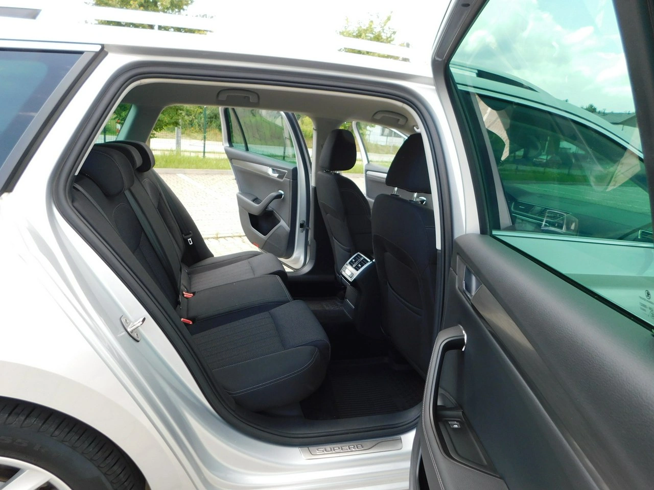 Skoda Superb - Zdjęcie 13