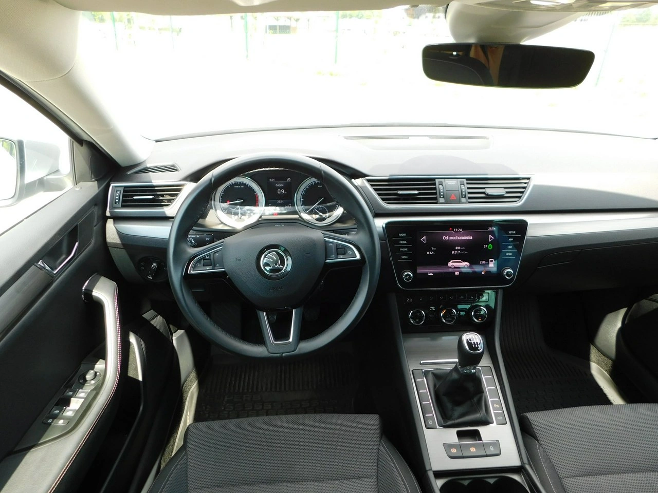 Skoda Superb - Zdjęcie 7