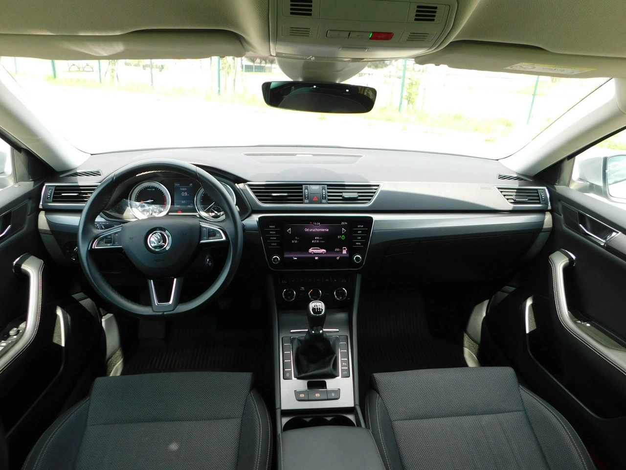 Skoda Superb - Zdjęcie 6