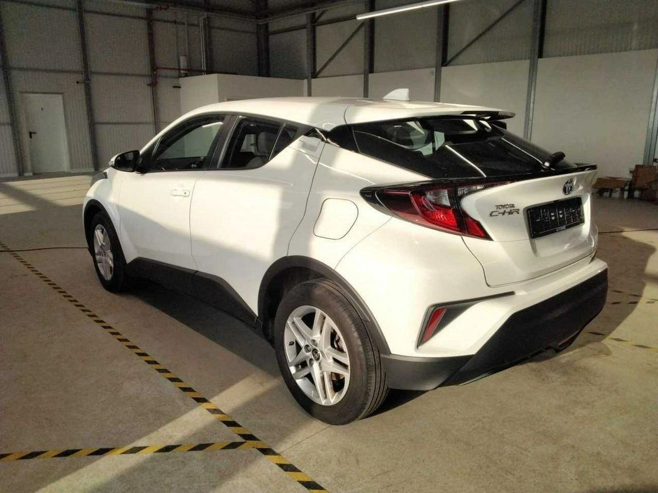 Toyota C-HR - Zdjęcie 3