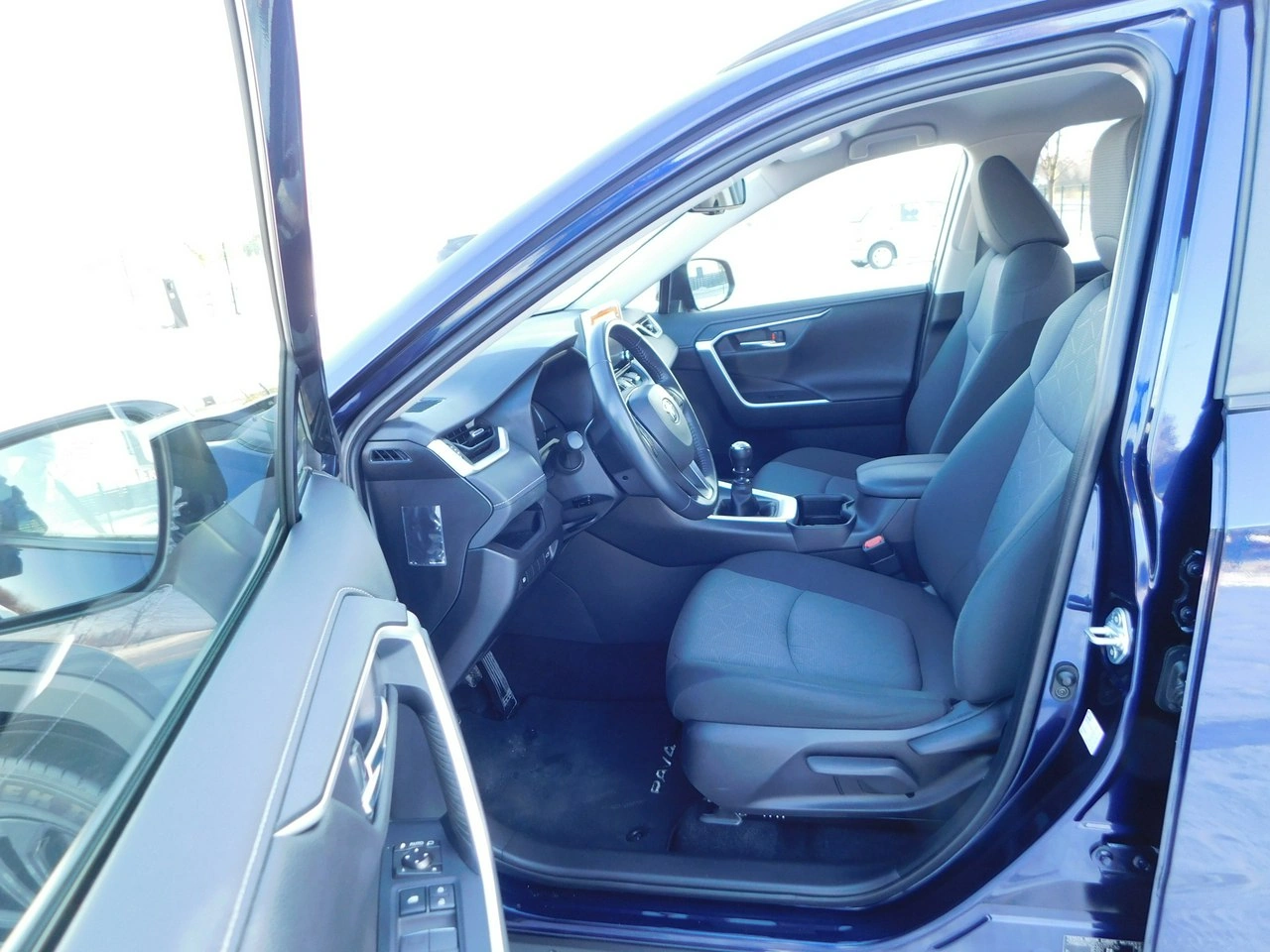 Toyota RAV-4 - Zdjęcie 12