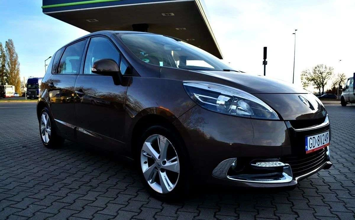 Renault Scenic - Zdjęcie 26