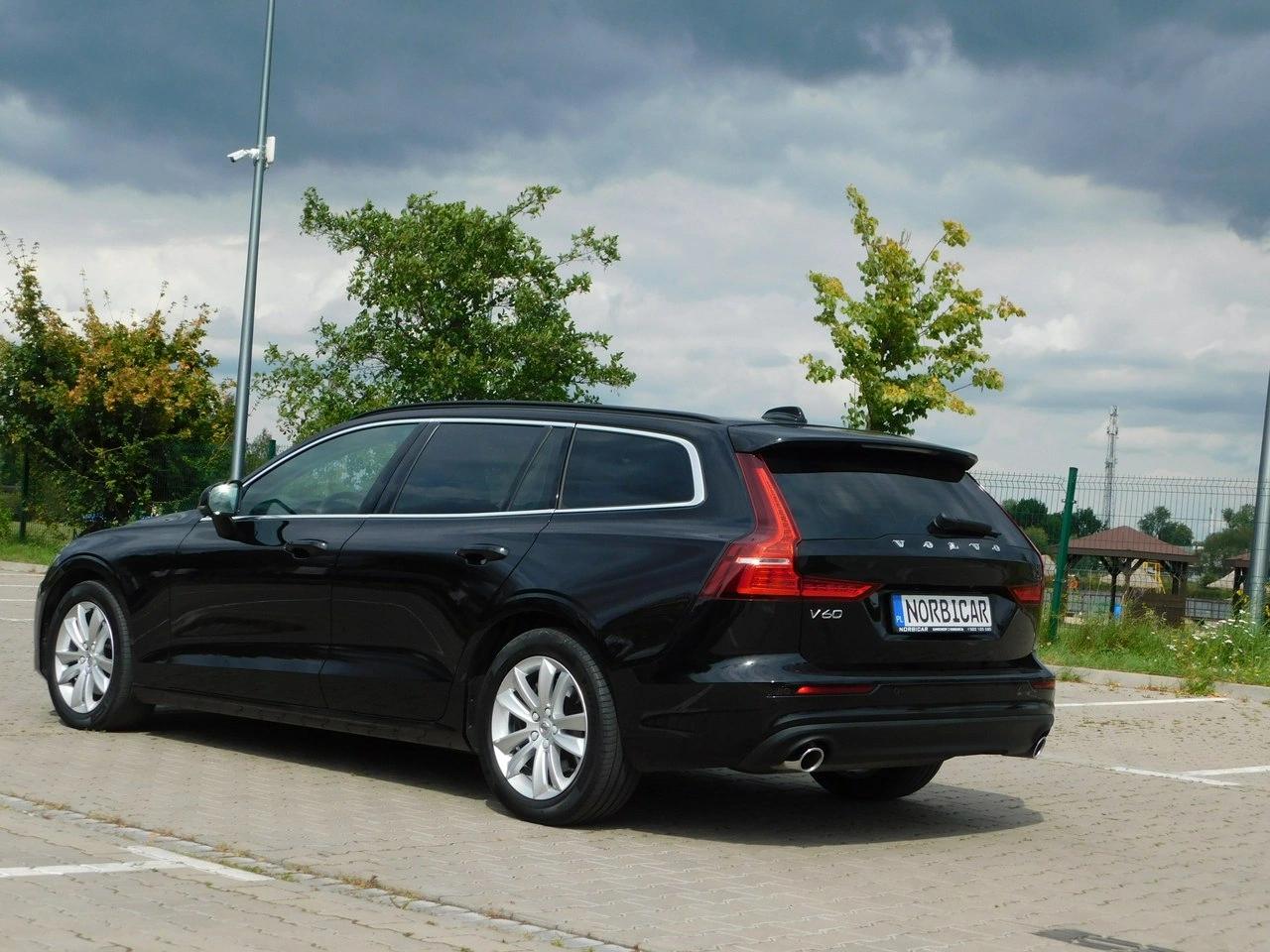 Volvo V60 - Zdjęcie 2