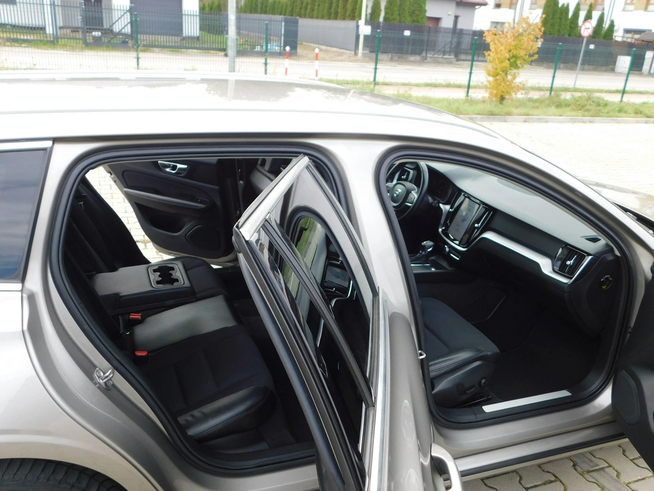 Volvo V60 - Zdjęcie 9