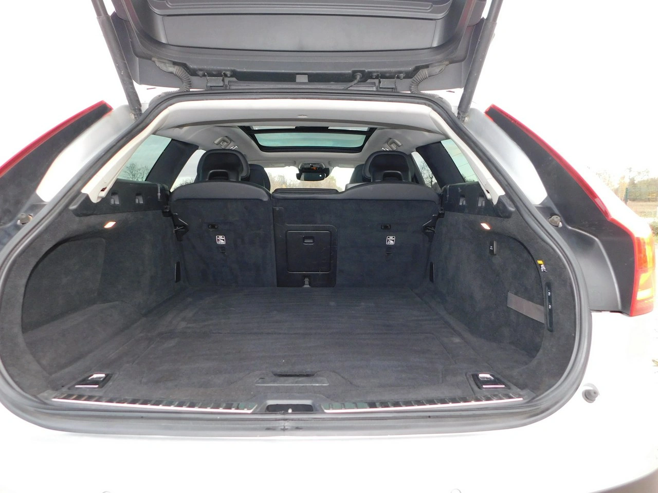 Volvo V90 - Zdjęcie 17