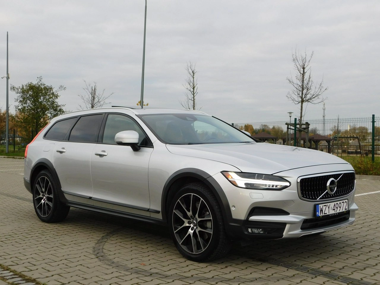 Volvo V90 - Zdjęcie 26
