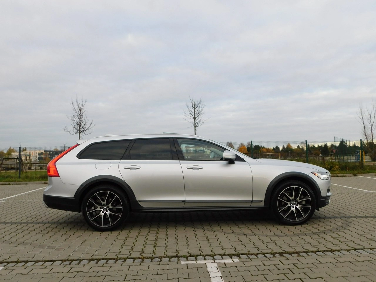 Volvo V90 - Zdjęcie 27