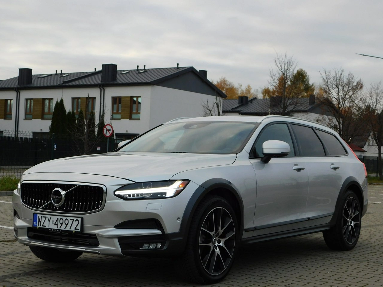 Volvo V90 - Zdjęcie 32