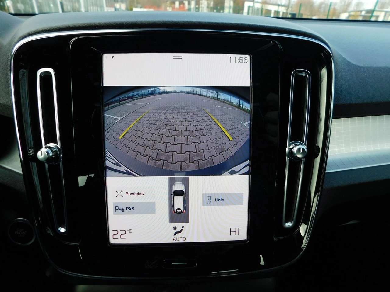 Volvo XC 40 - Zdjęcie 14