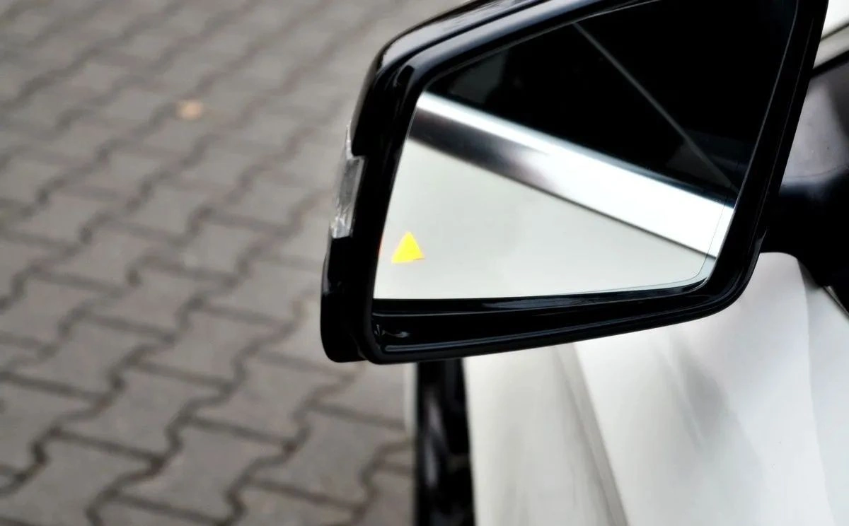 Mercedes-Benz CLA - Zdjęcie 8