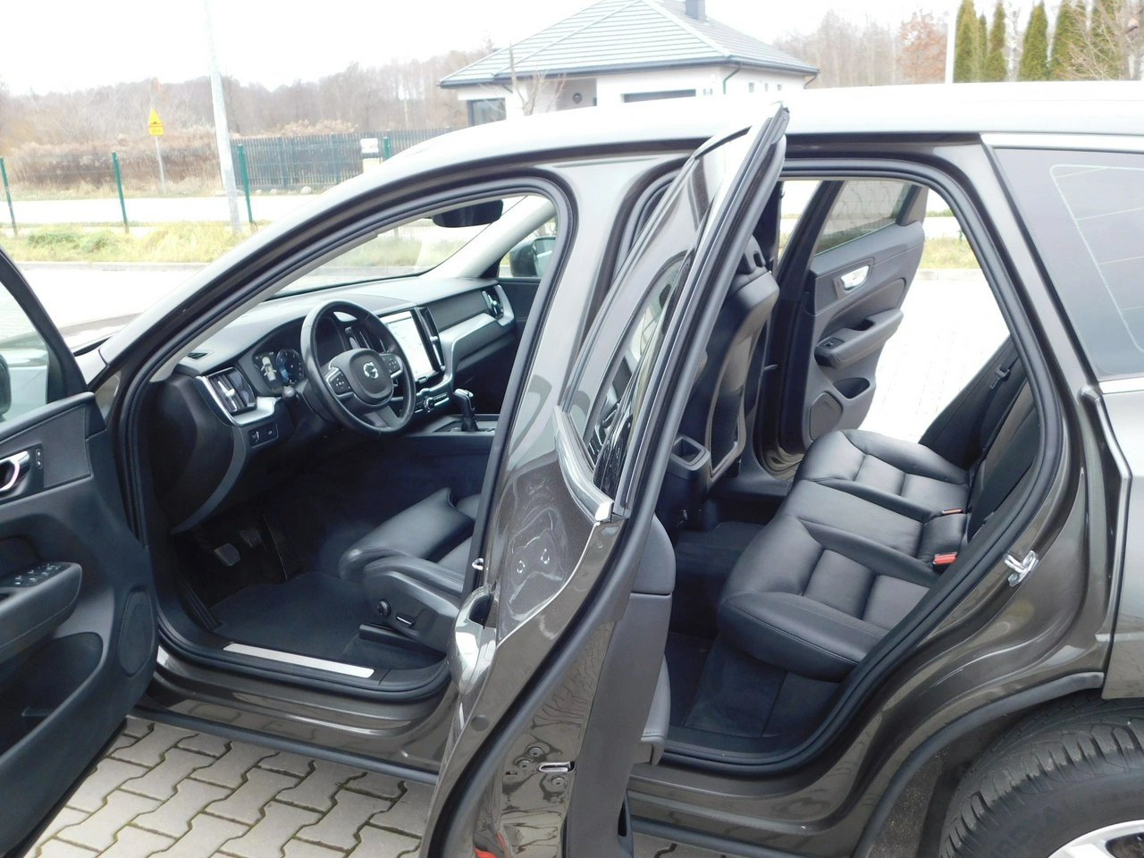 Volvo XC 60 - Zdjęcie 13