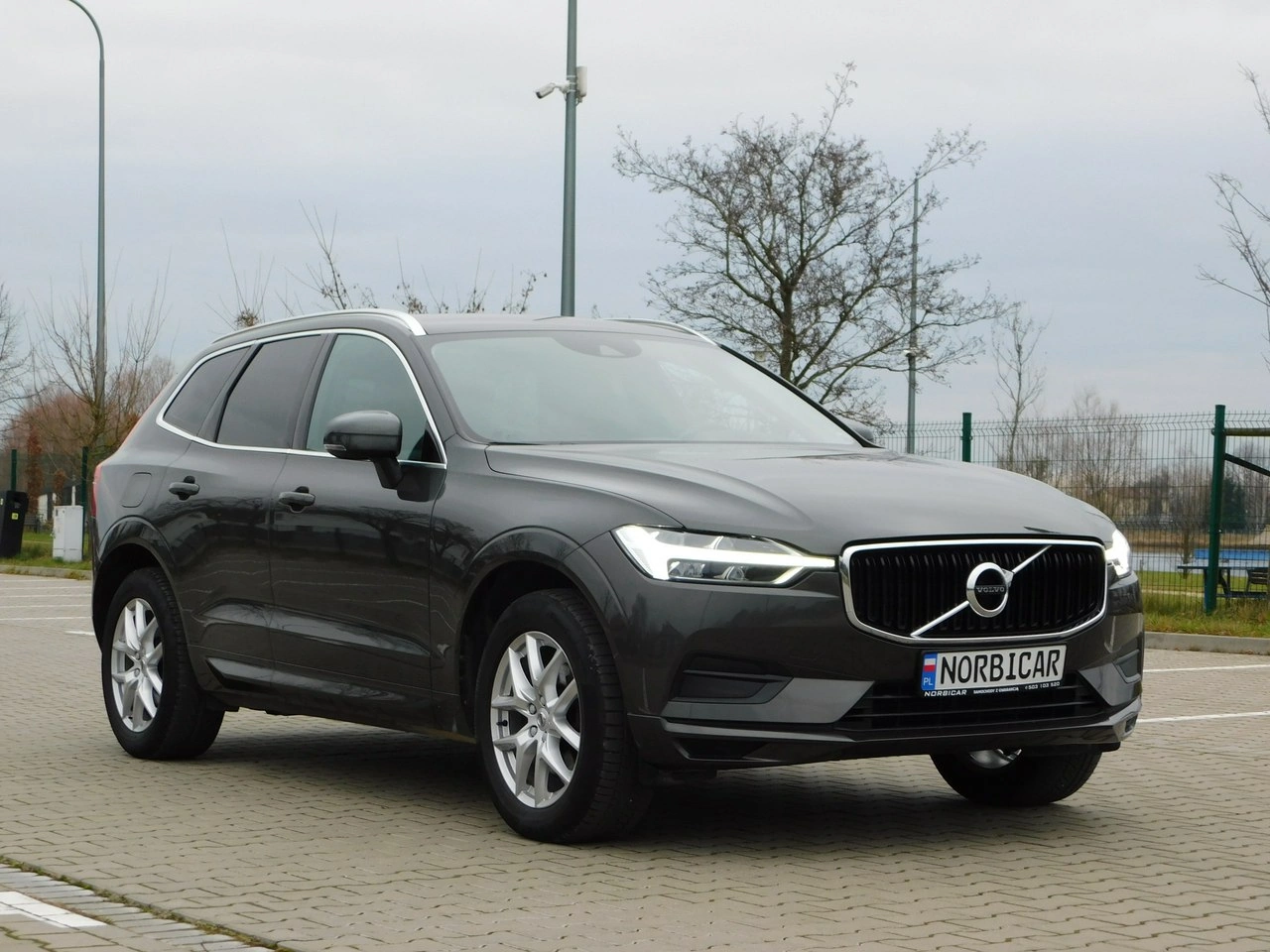 Volvo XC 60 - Zdjęcie 2