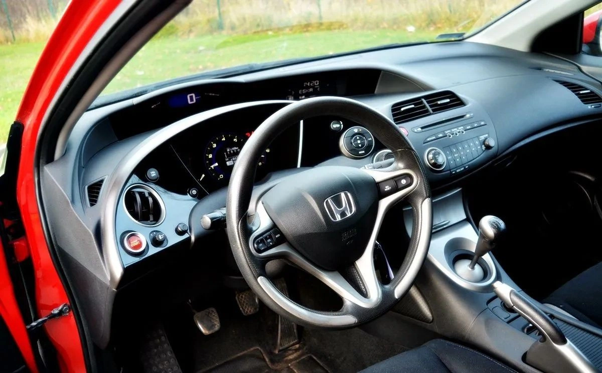 Honda Civic - Zdjęcie 10