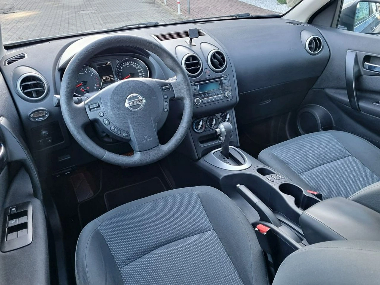 Nissan Qashqai - Zdjęcie 9