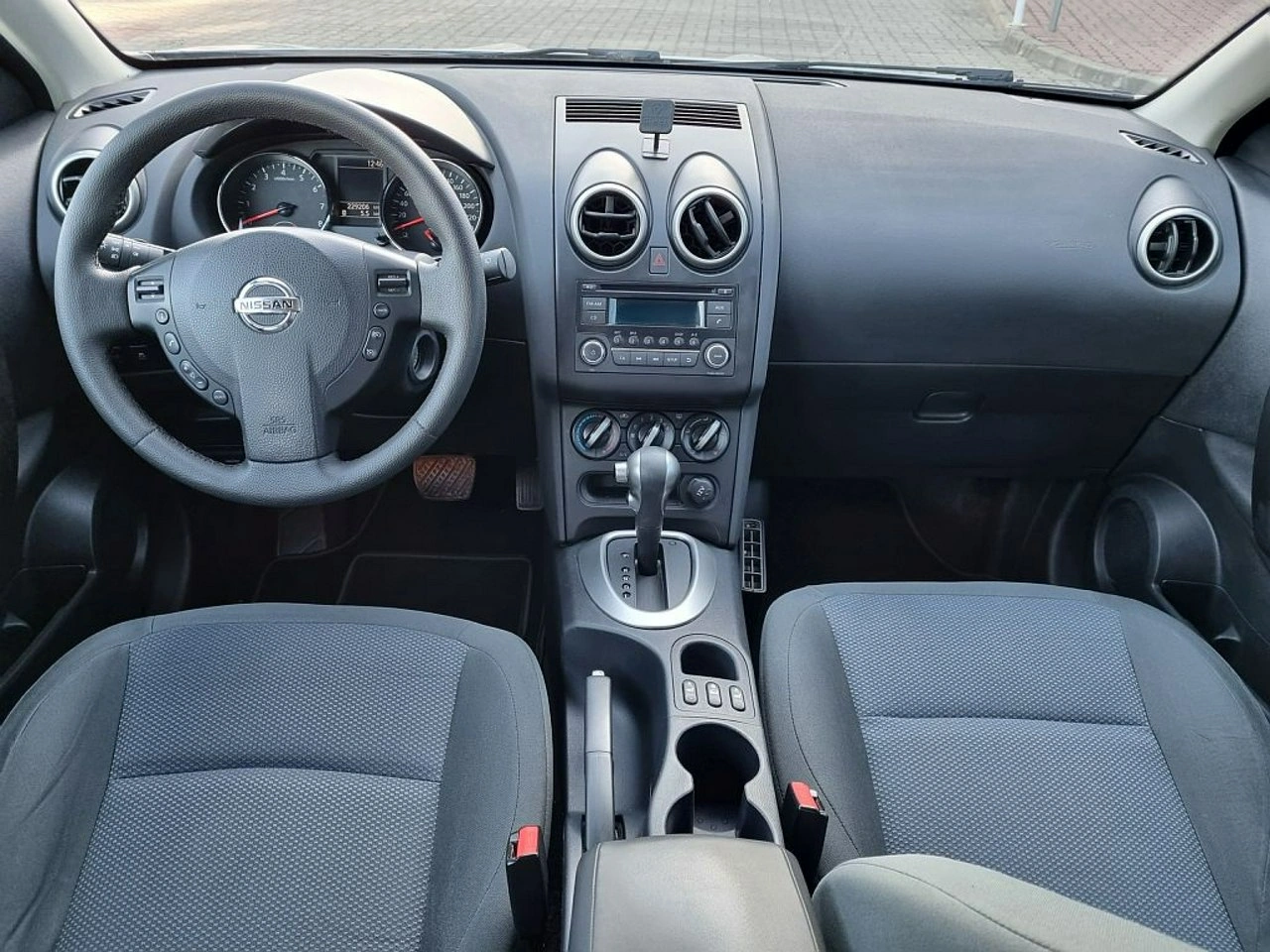 Nissan Qashqai - Zdjęcie 10