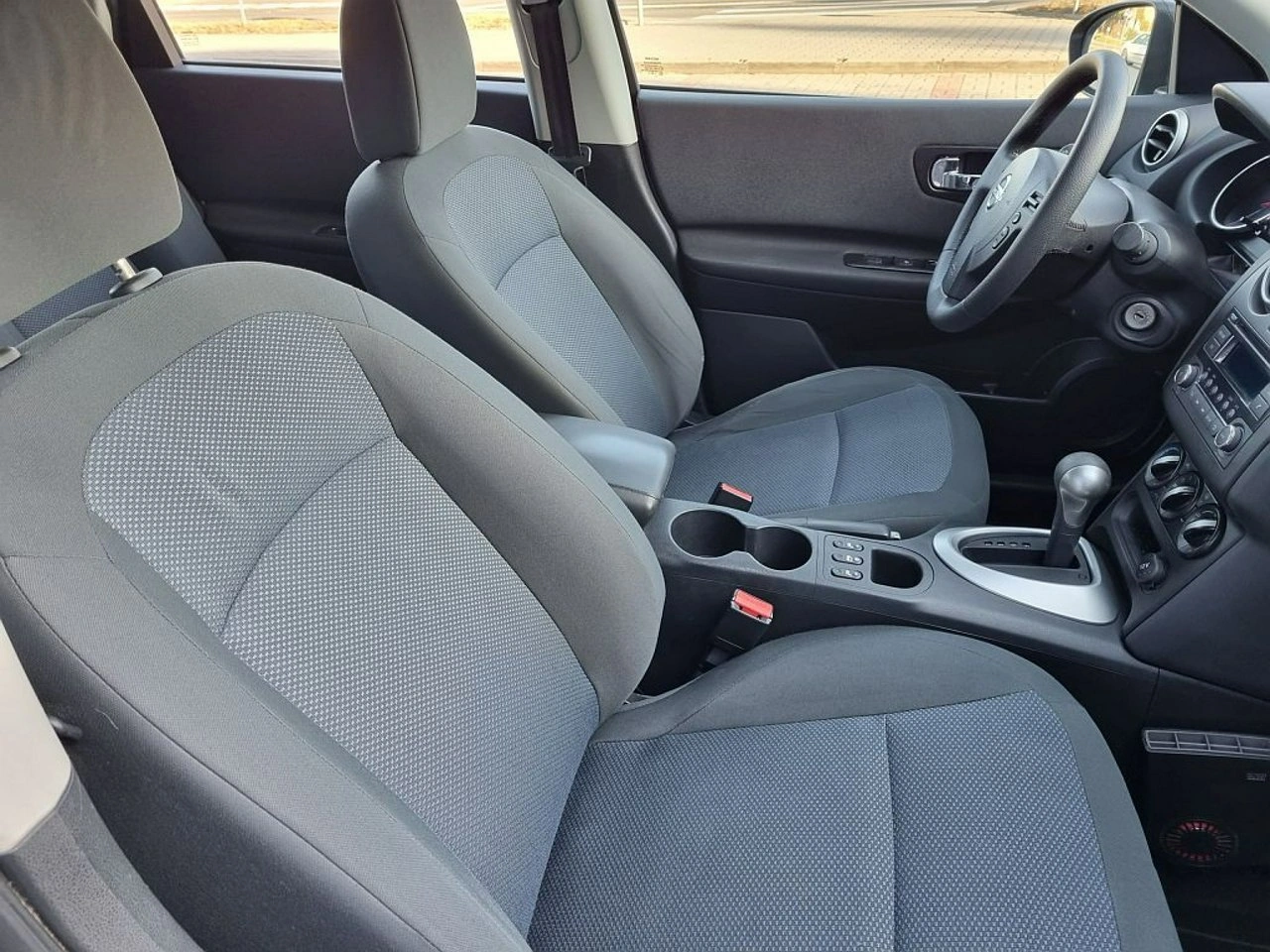 Nissan Qashqai - Zdjęcie 12