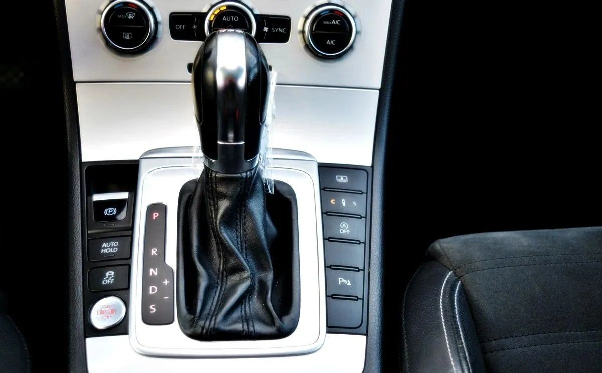 Volkswagen CC - Zdjęcie 9