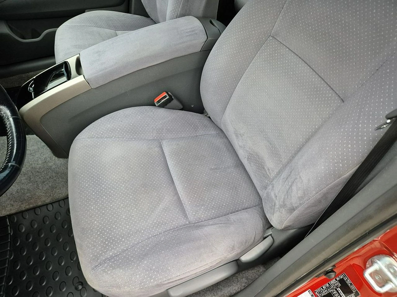 Toyota Prius+ - Zdjęcie 17