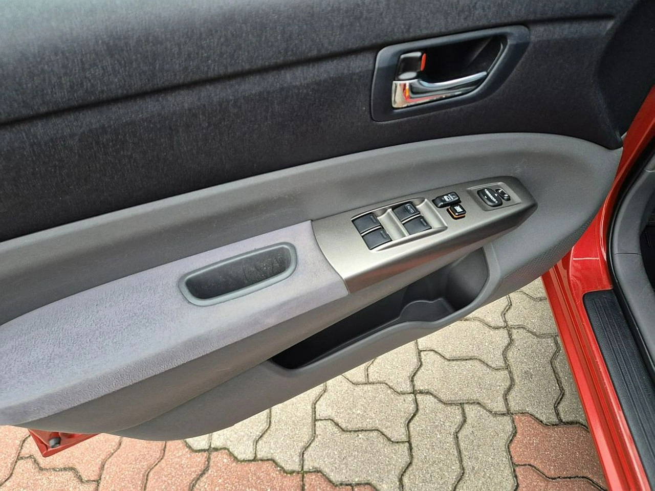 Toyota Prius+ - Zdjęcie 18