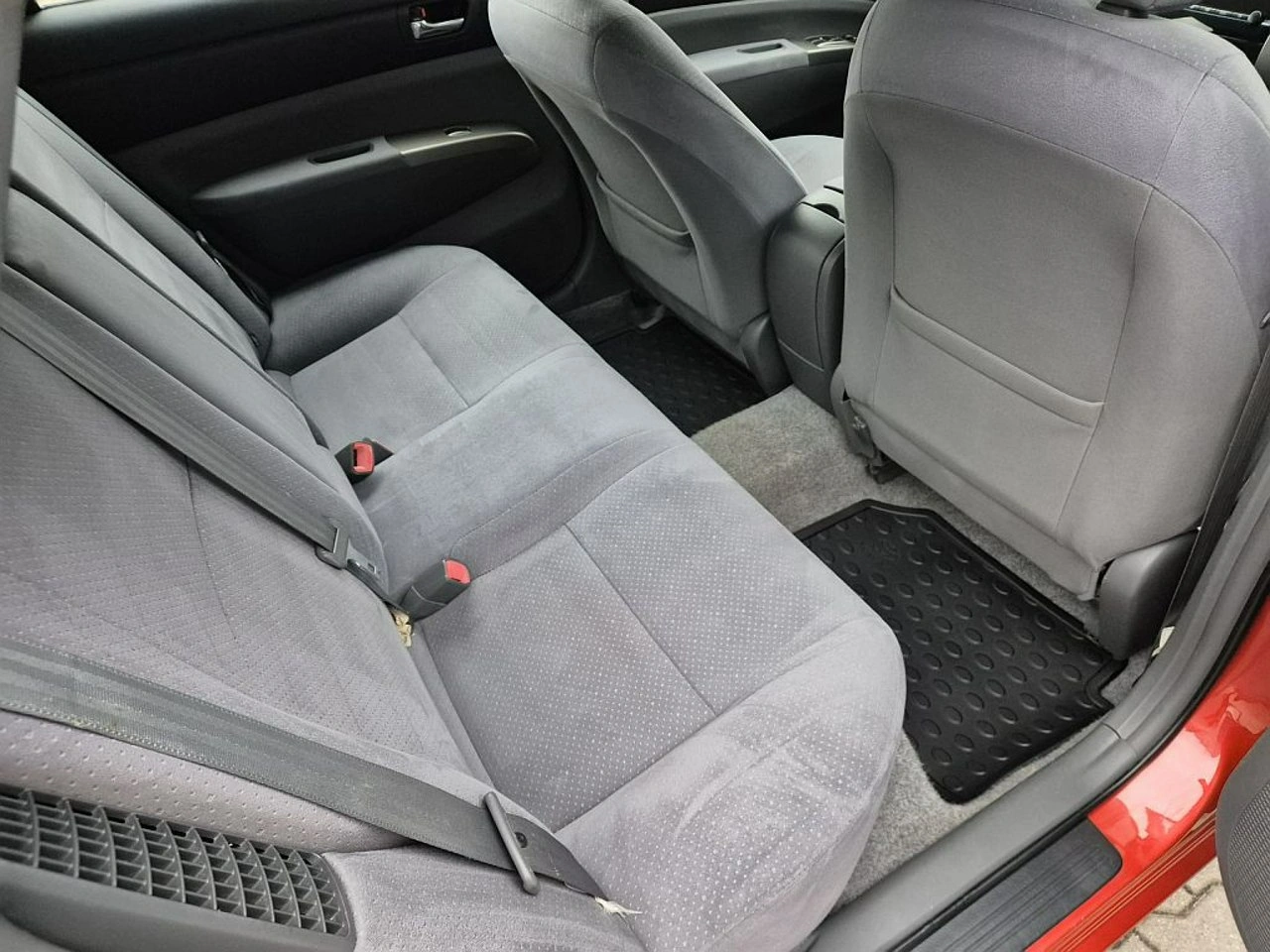 Toyota Prius+ - Zdjęcie 24