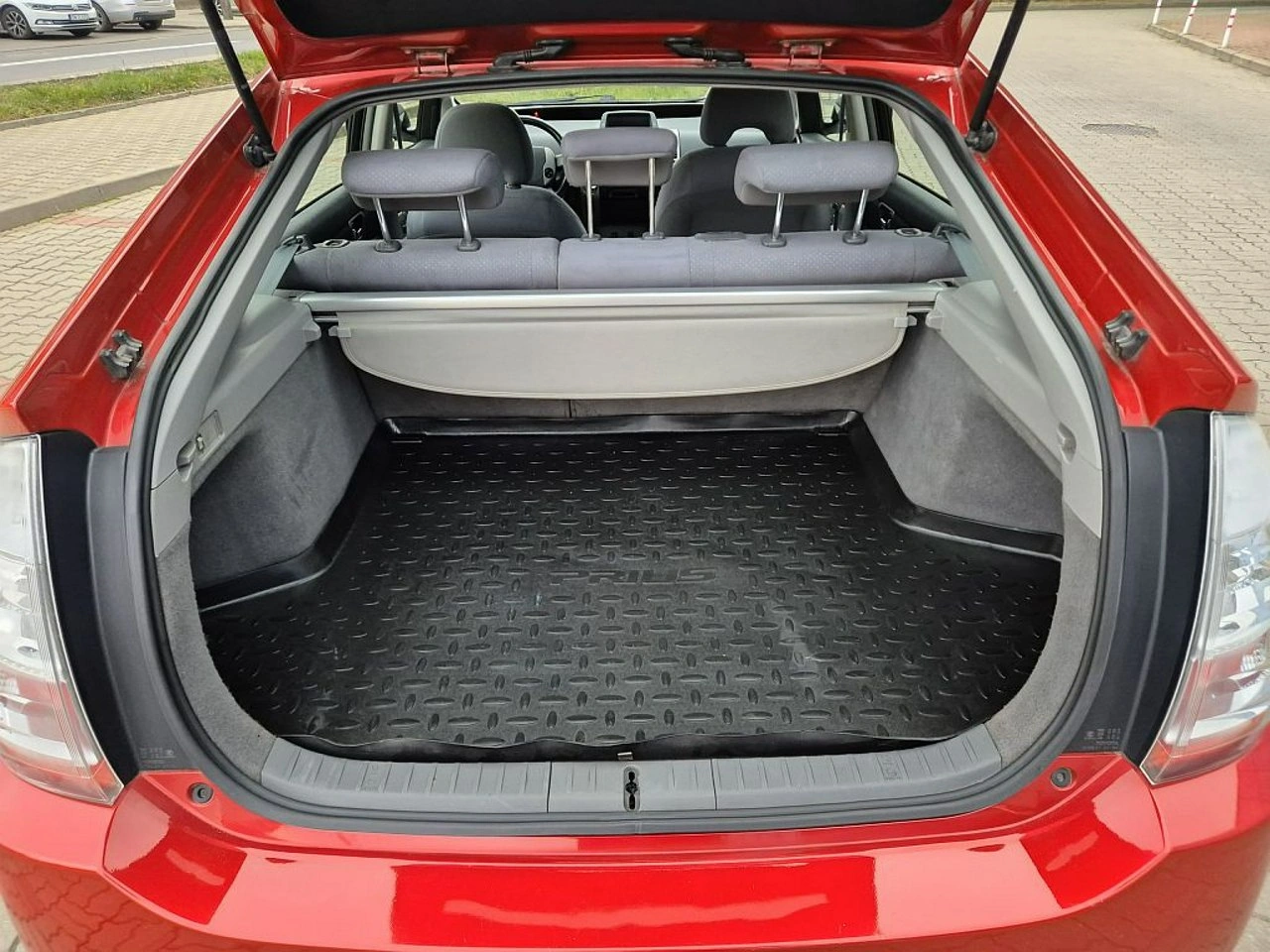 Toyota Prius+ - Zdjęcie 25