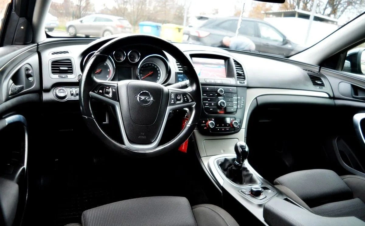 Opel Insignia - Zdjęcie 5