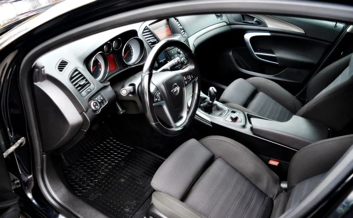 Opel Insignia - Zdjęcie 6