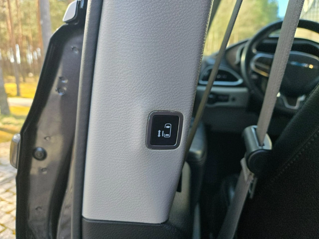 Chrysler Pacifica - Zdjęcie 17