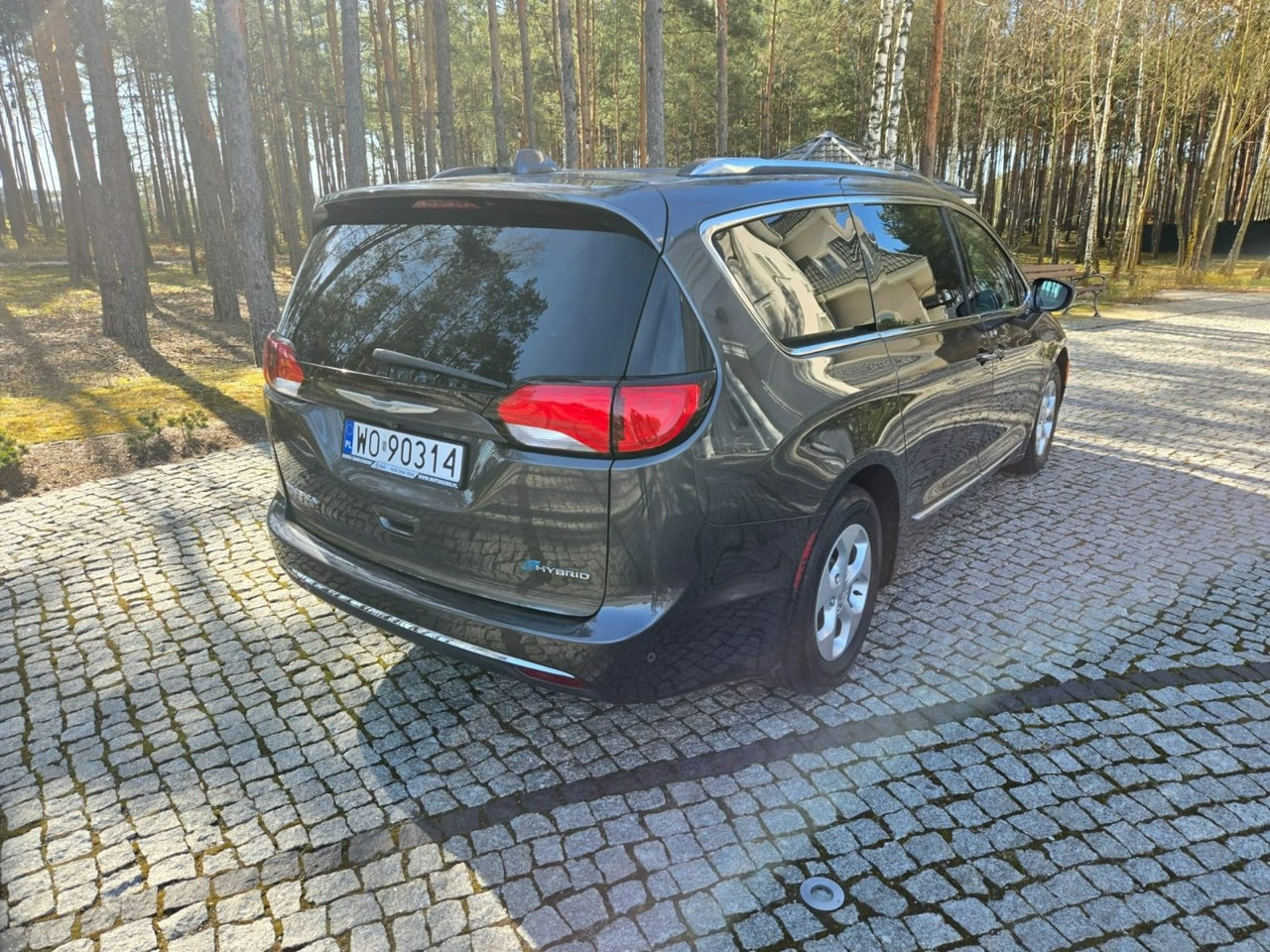 Chrysler Pacifica - Zdjęcie 24