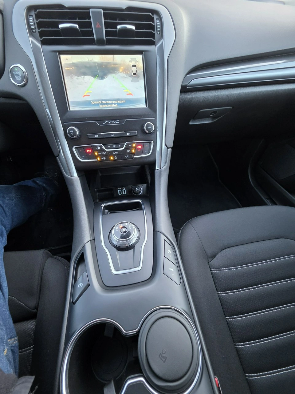 Ford Mondeo - Zdjęcie 8