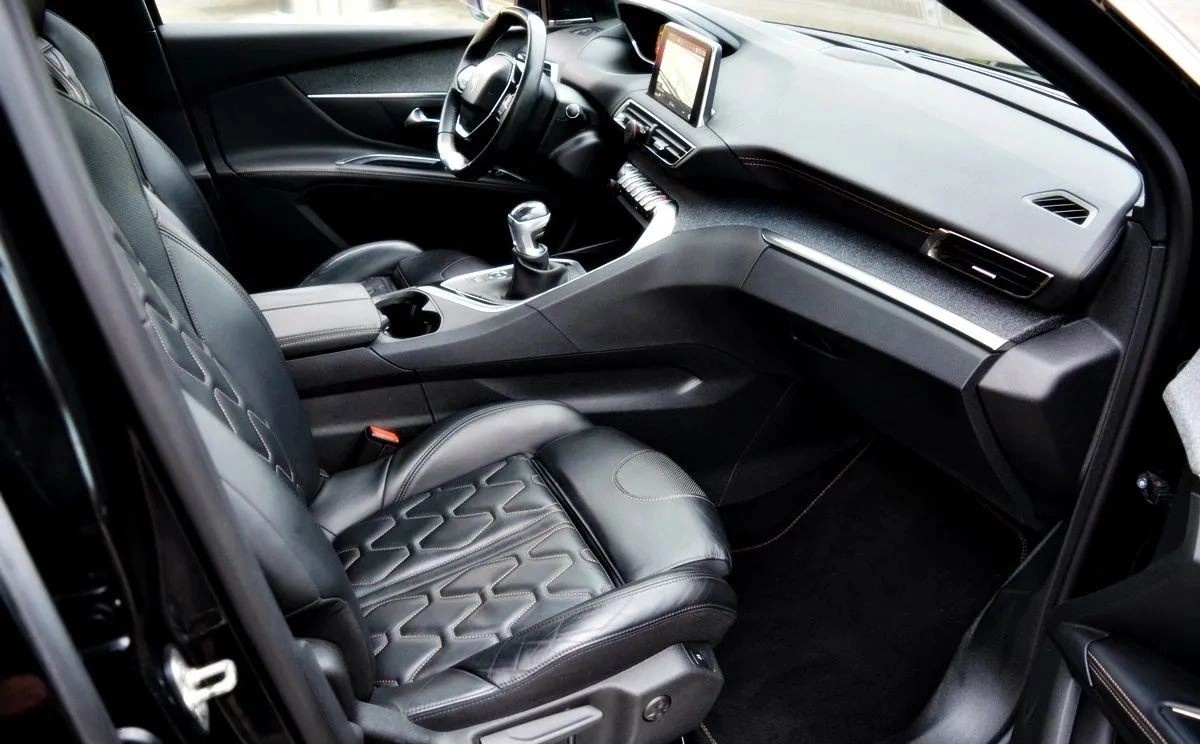 Peugeot 5008 - Zdjęcie 10