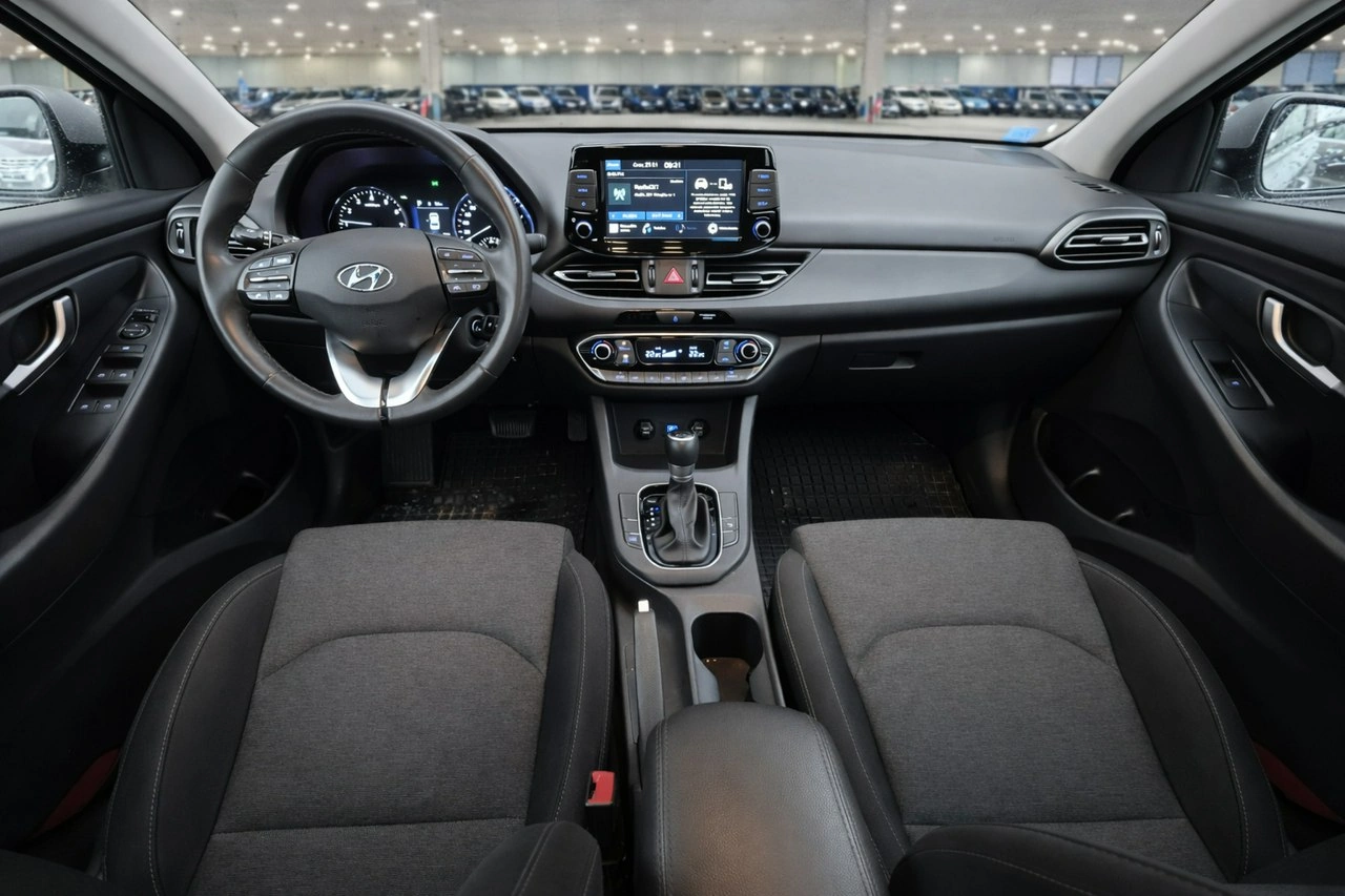 Hyundai i30 - Zdjęcie 8